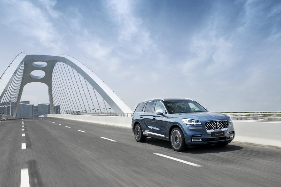  Lincoln Aviator Presidential 2020 года  (CN) (фото 4 из 9)